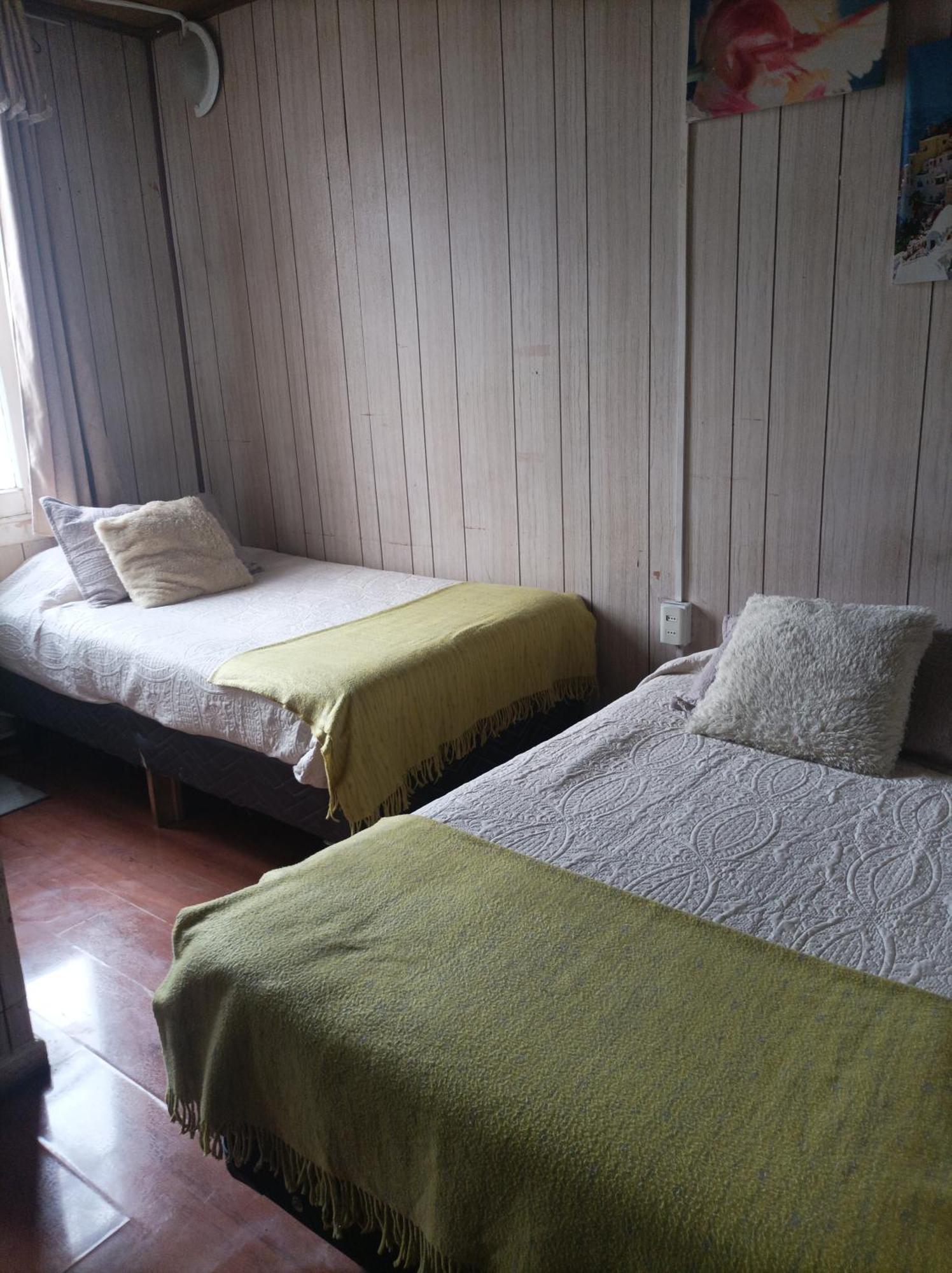 Alojamiento Familiar Rey Bed & Breakfast Punta Arenas Eksteriør bilde