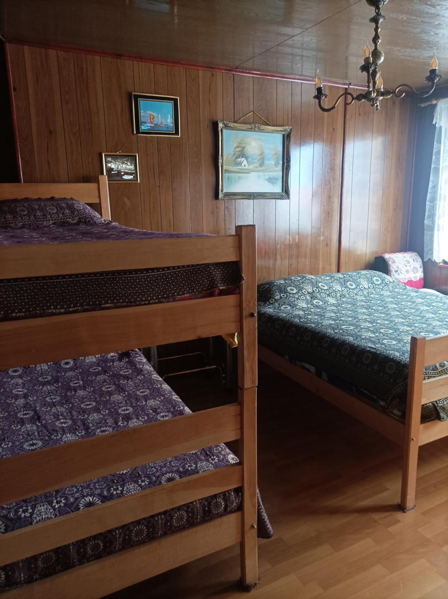 Alojamiento Familiar Rey Bed & Breakfast Punta Arenas Eksteriør bilde