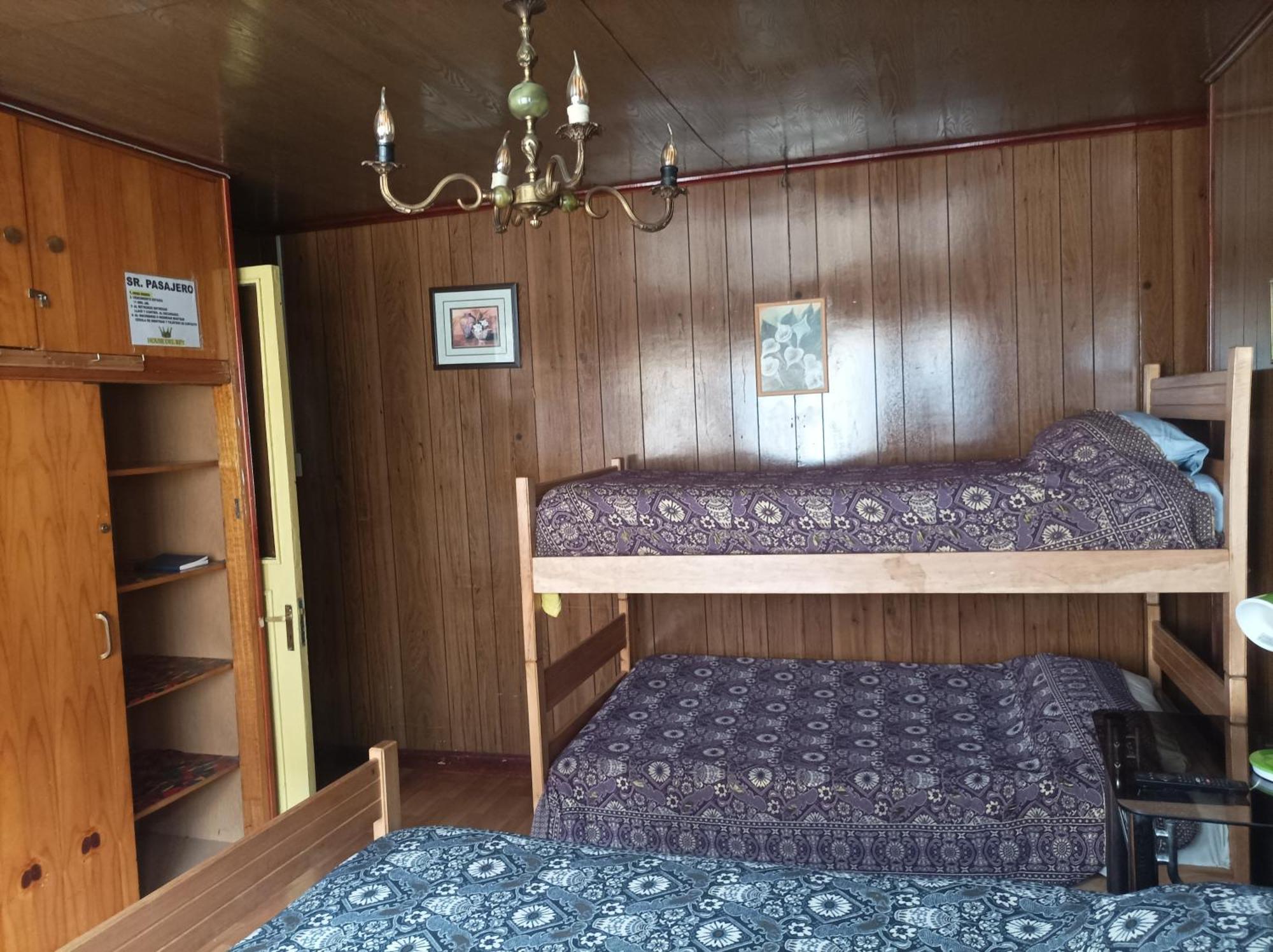 Alojamiento Familiar Rey Bed & Breakfast Punta Arenas Eksteriør bilde