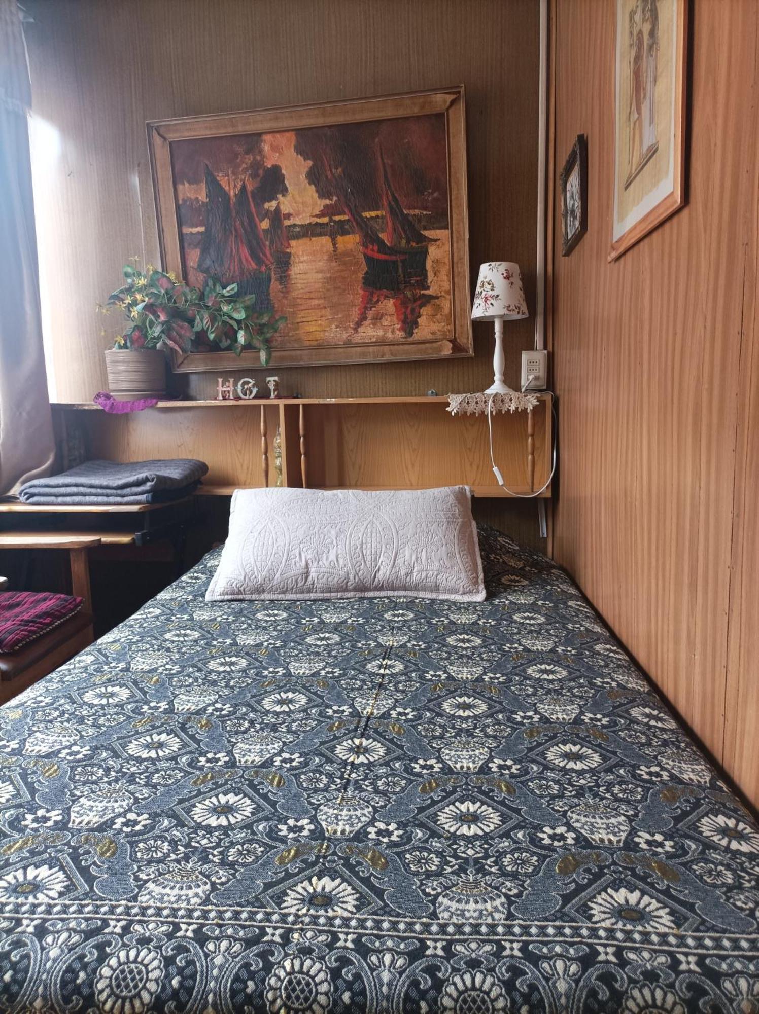 Alojamiento Familiar Rey Bed & Breakfast Punta Arenas Eksteriør bilde
